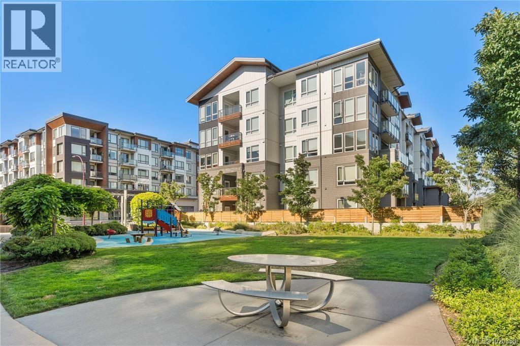 211 940 Reunion Ave, Langford