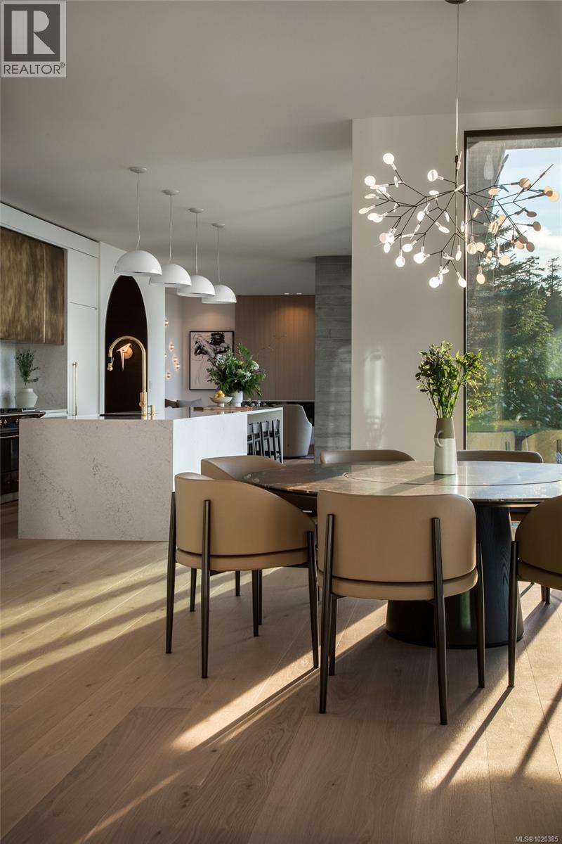  4040 White Rock Street, Saanich