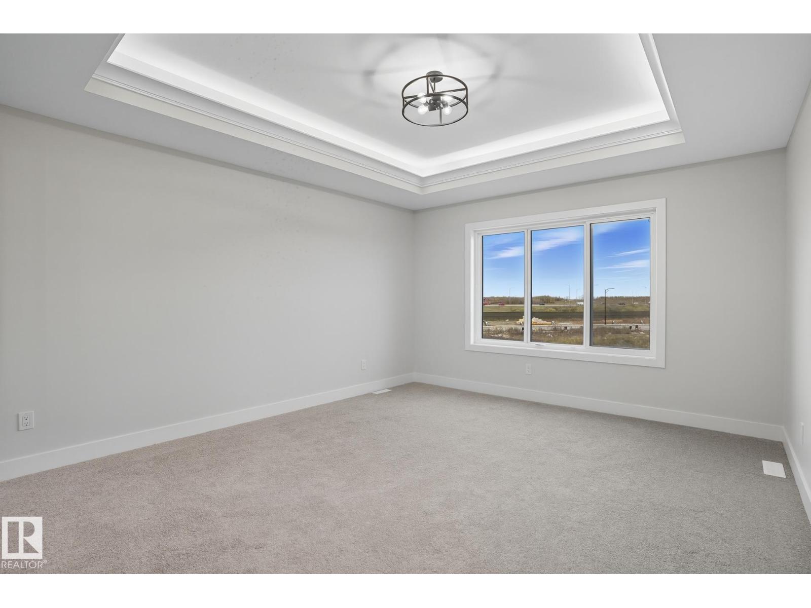 18135 87 ST NW NW, Edmonton