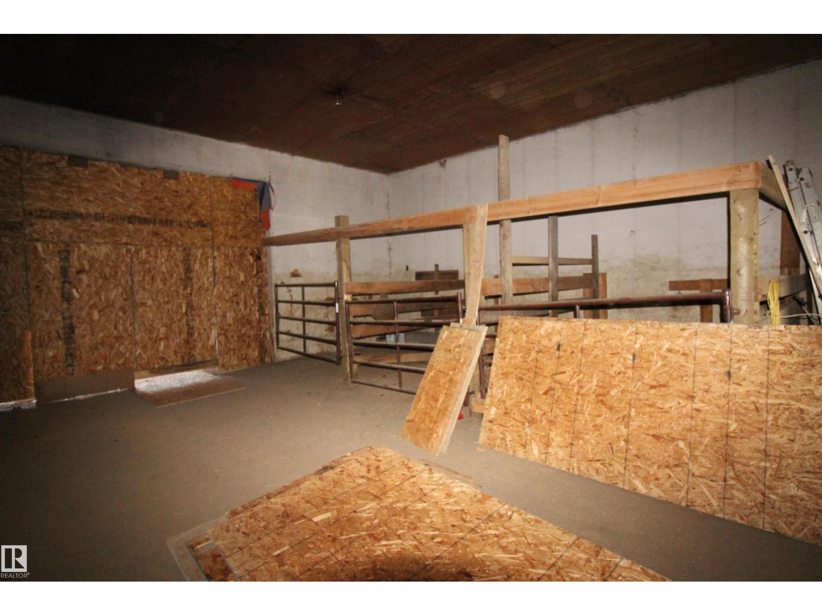 
          6305 TWP ROAD 552
            <br/>
            <span>Rural Lac Ste. Anne County</span>
            , 
            <span>AB</span>
             <span>T0E2A0</span>
         - Photo 13