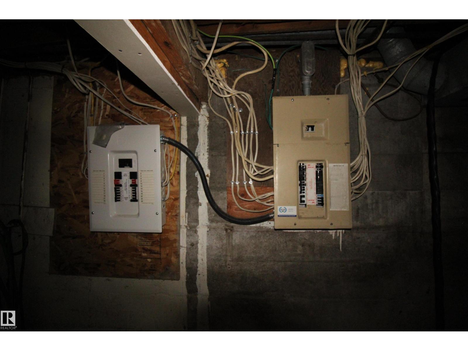 
          6305 TWP ROAD 552
            <br/>
            <span>Rural Lac Ste. Anne County</span>
            , 
            <span>AB</span>
             <span>T0E2A0</span>
         - Photo 40