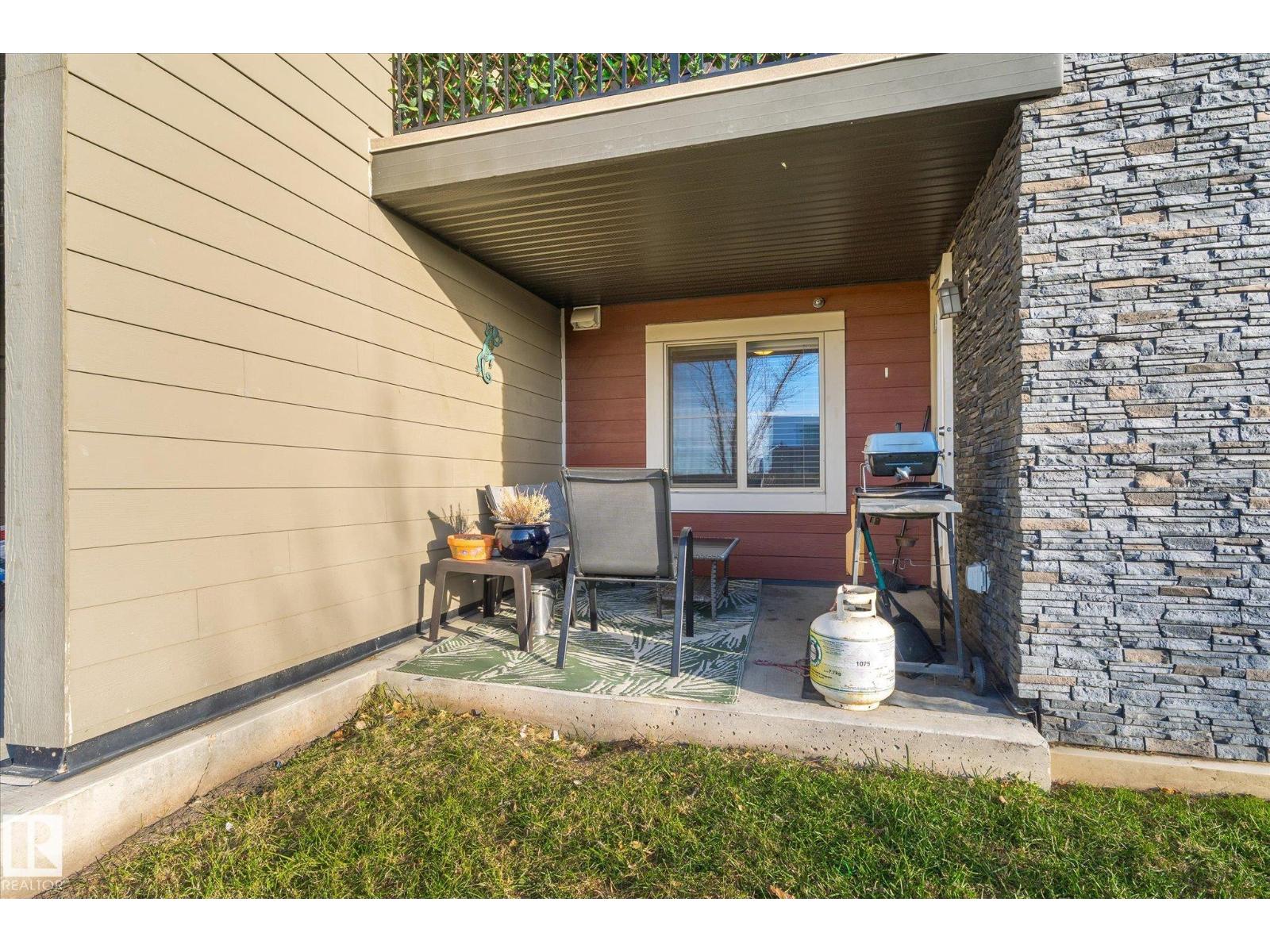 #115 3315 James Mowatt Trail SW, Edmonton