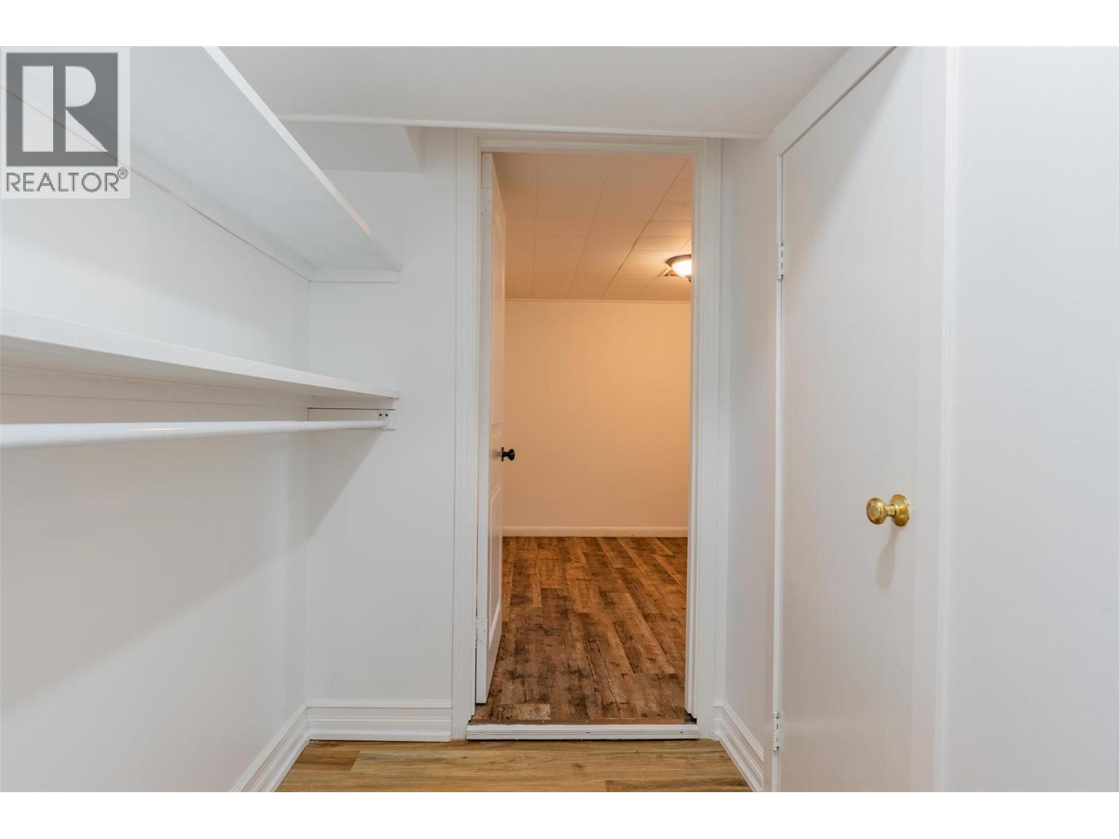 1347 Third Avenue, Trail