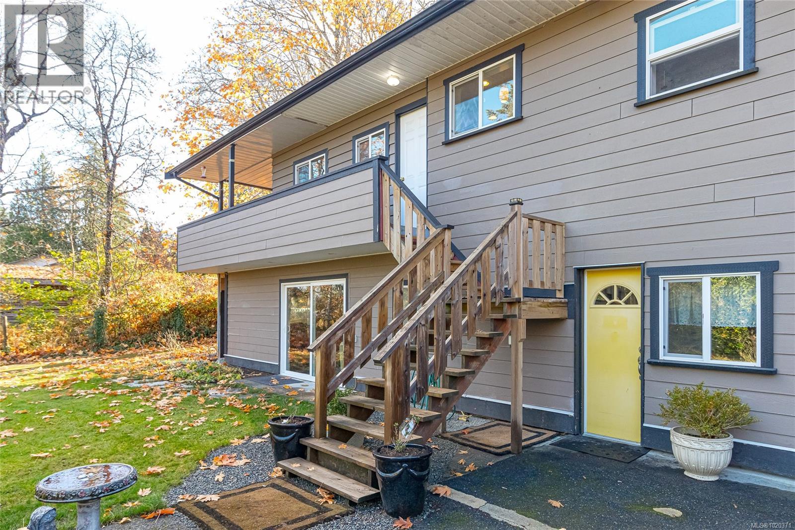 2775 Ortona Rd, Westholme