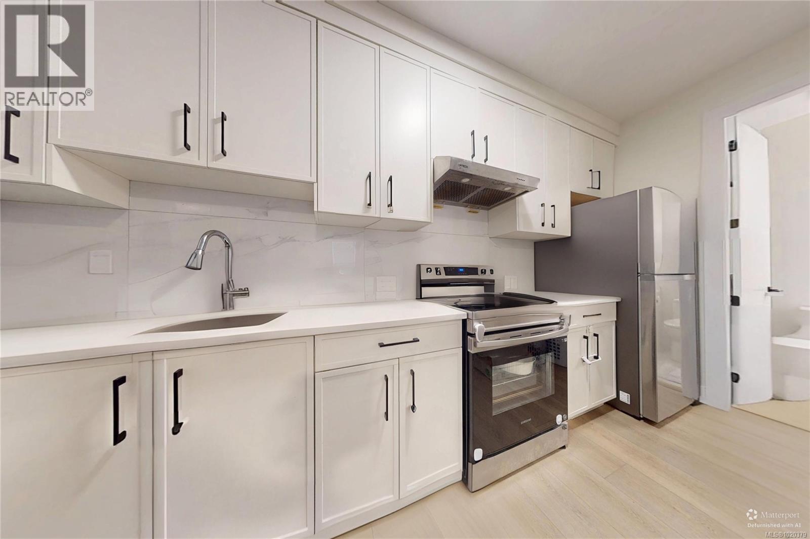 2367 Swallow Pl, Langford