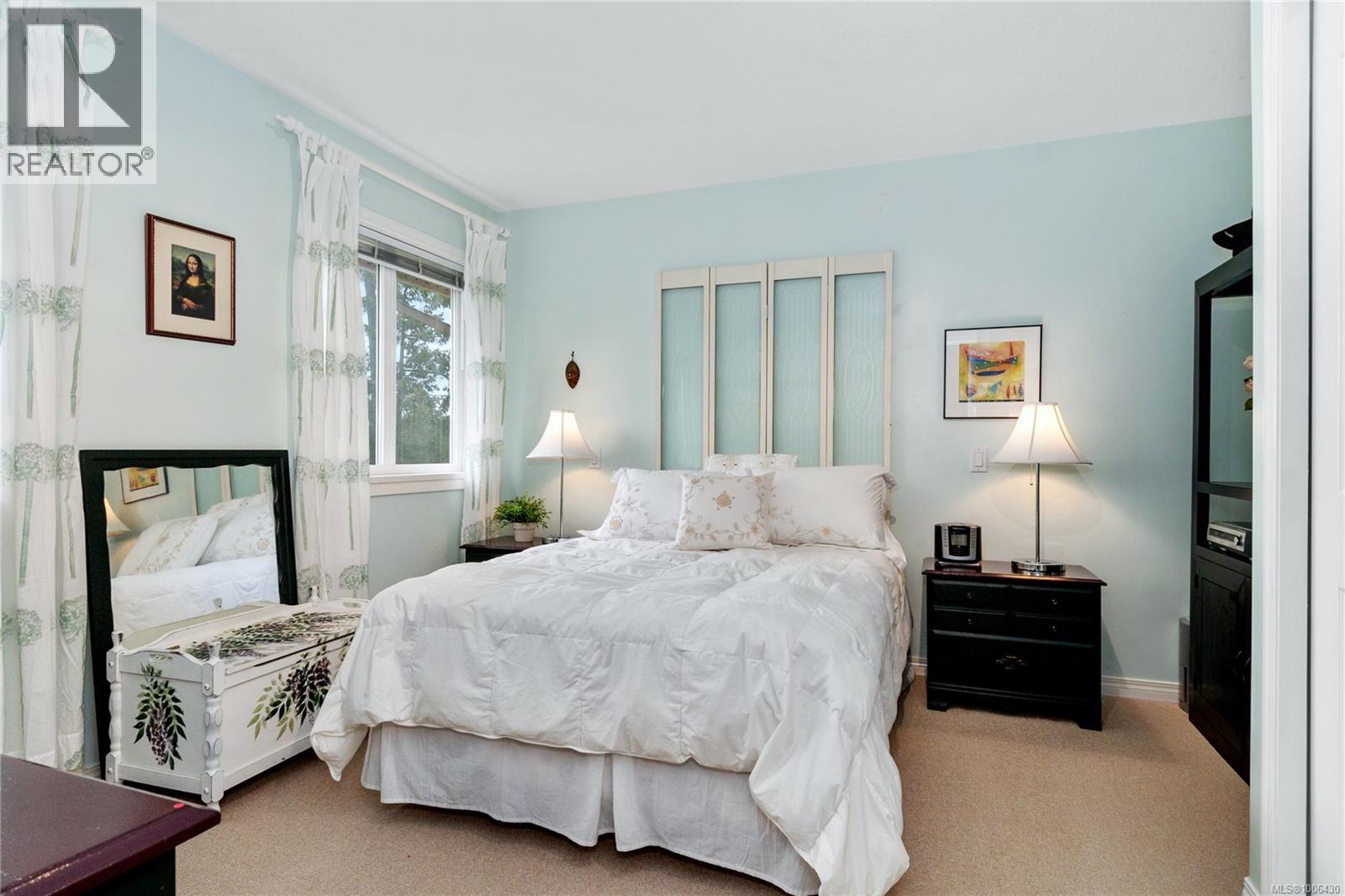 2996 Royal Vista Way, Courtenay