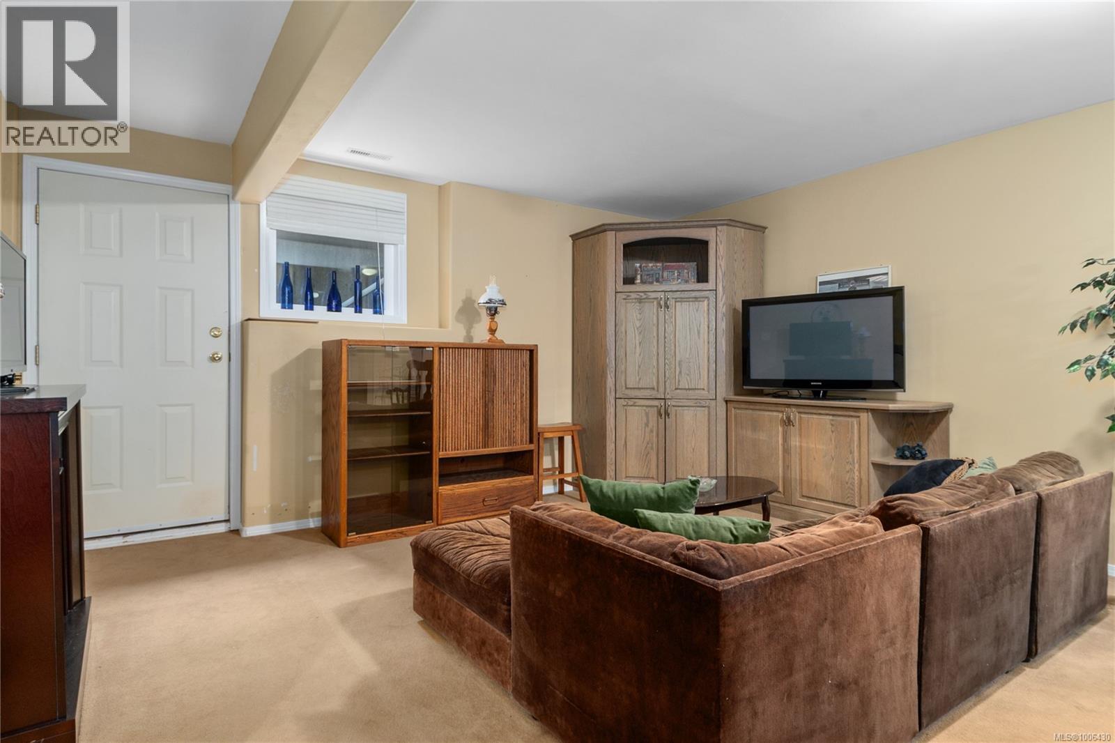 2996 Royal Vista Way, Courtenay