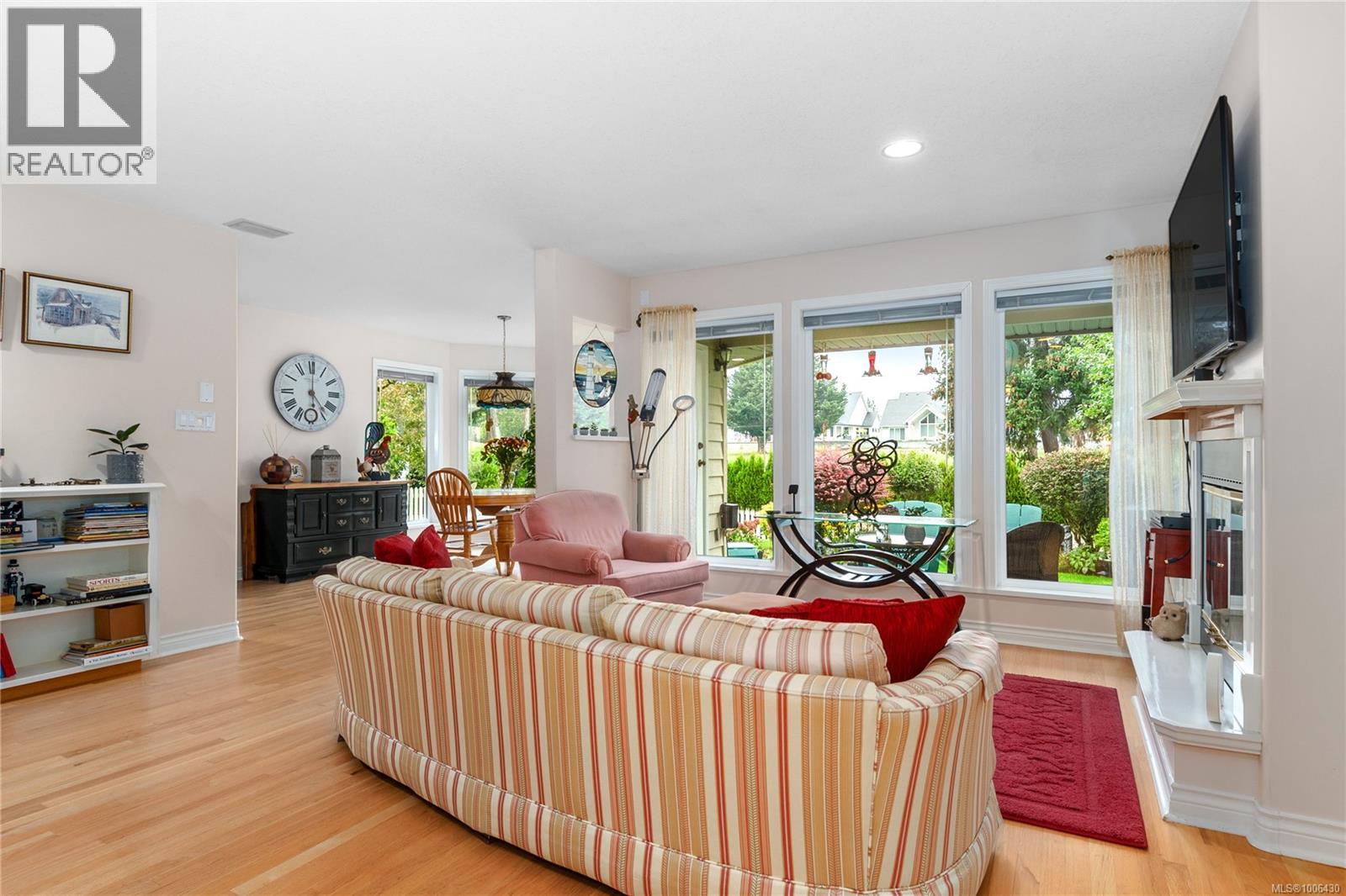 2996 Royal Vista Way, Courtenay