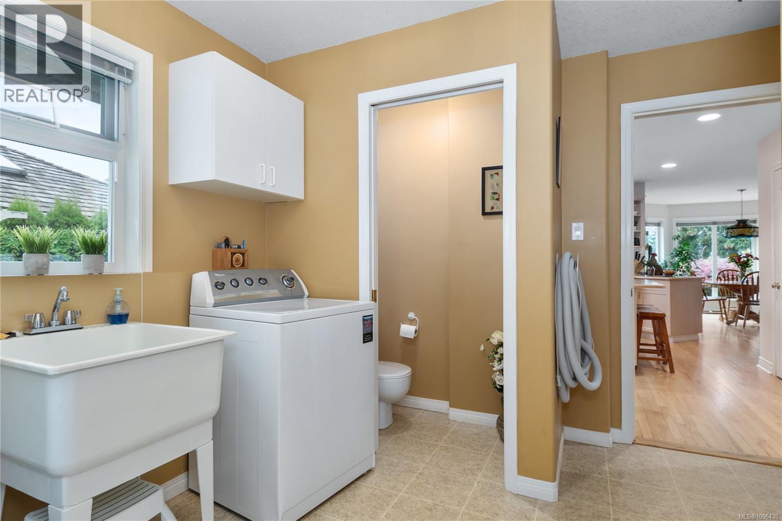 2996 Royal Vista Way, Courtenay