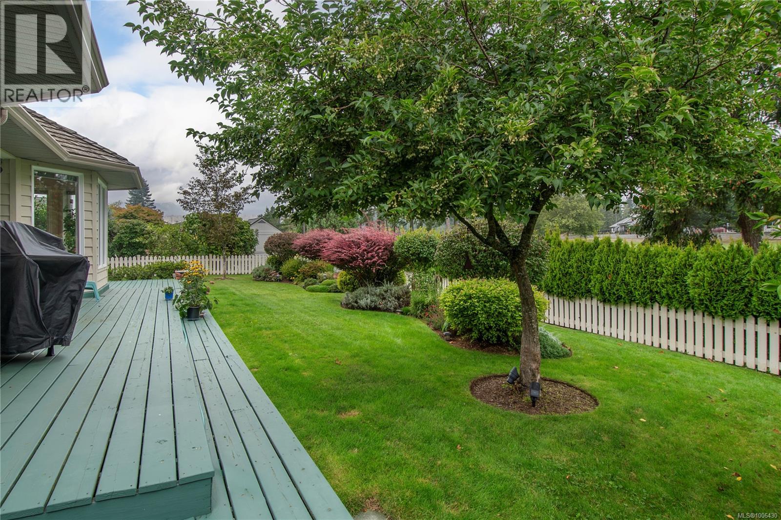 2996 Royal Vista Way, Courtenay