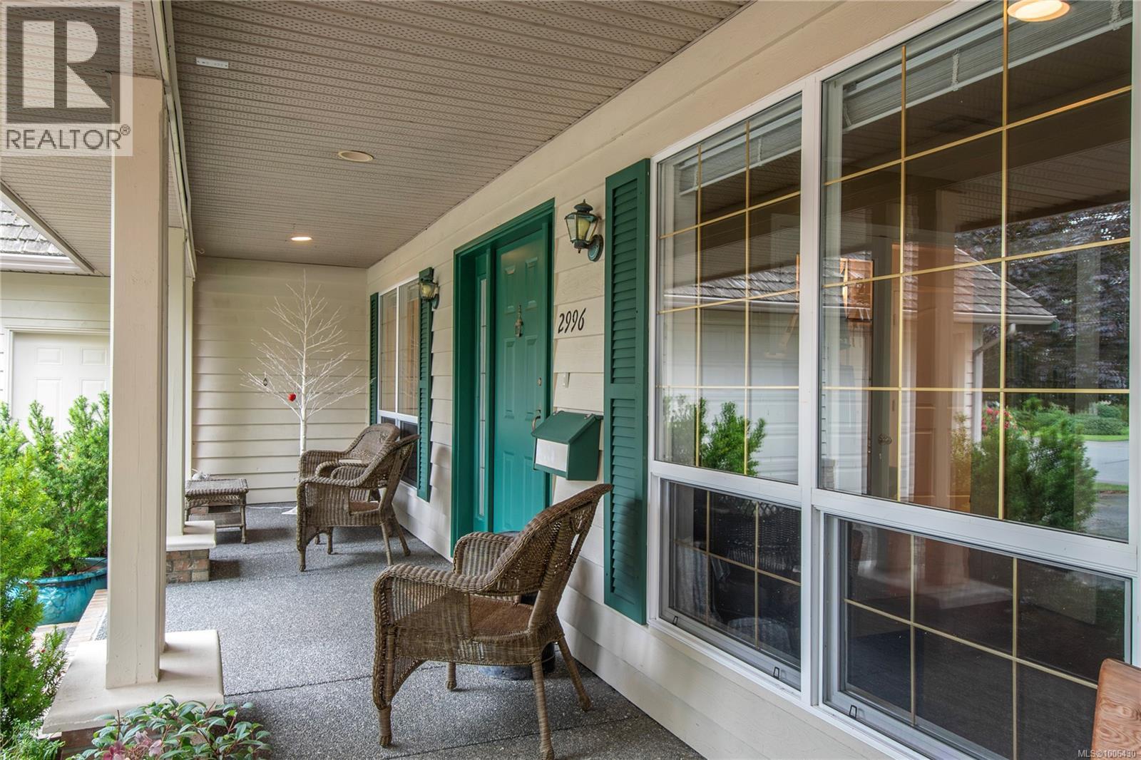 2996 Royal Vista Way, Courtenay