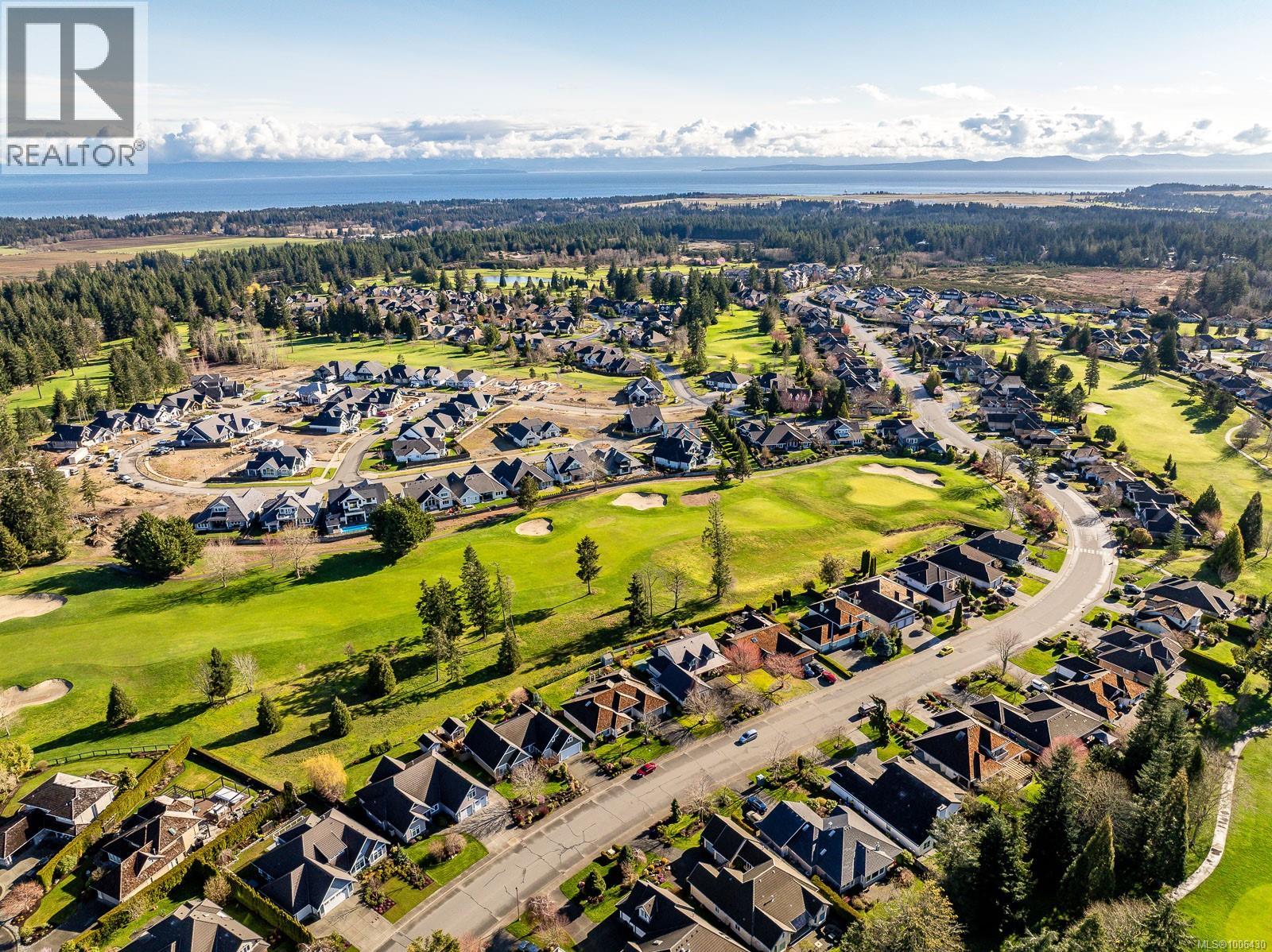 2996 Royal Vista Way, Courtenay