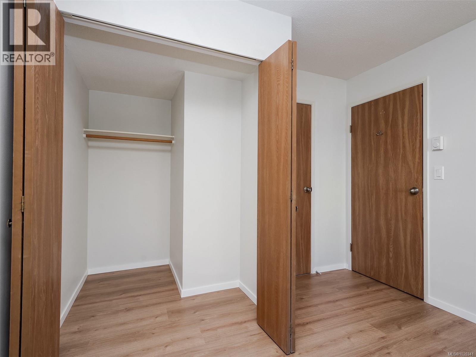 204 2520 Wark St, Victoria