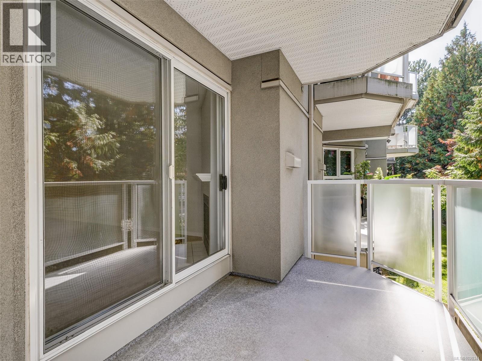 204 2520 Wark St, Victoria