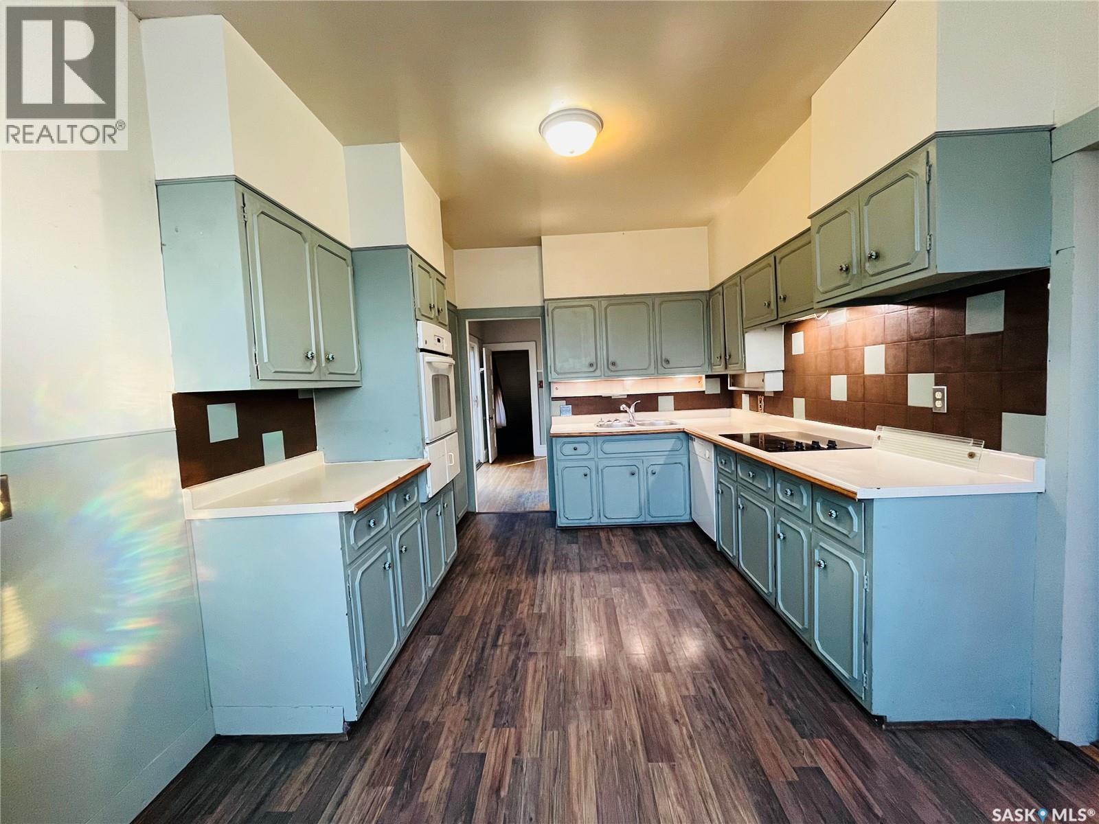 Single Family House for Sale in  rd AVENUE NE Swift Current 