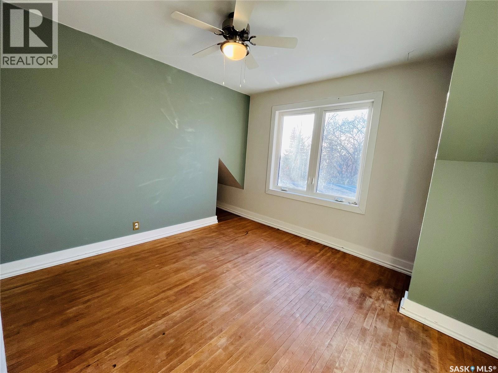 Single Family House for Sale in  rd AVENUE NE Swift Current 