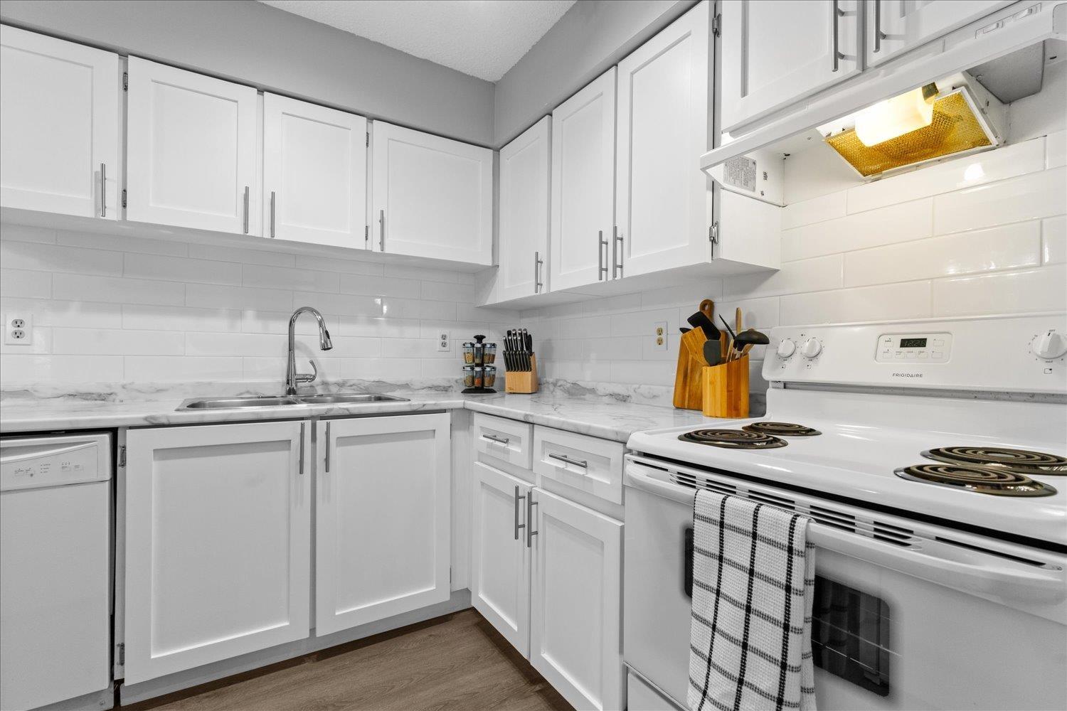 307 45598 MCINTOSH DRIVE, Chilliwack Proper South, Chilliwack