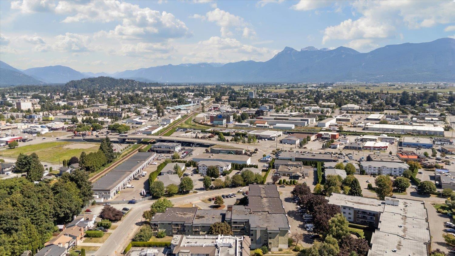 307 45598 MCINTOSH DRIVE, Chilliwack Proper South, Chilliwack