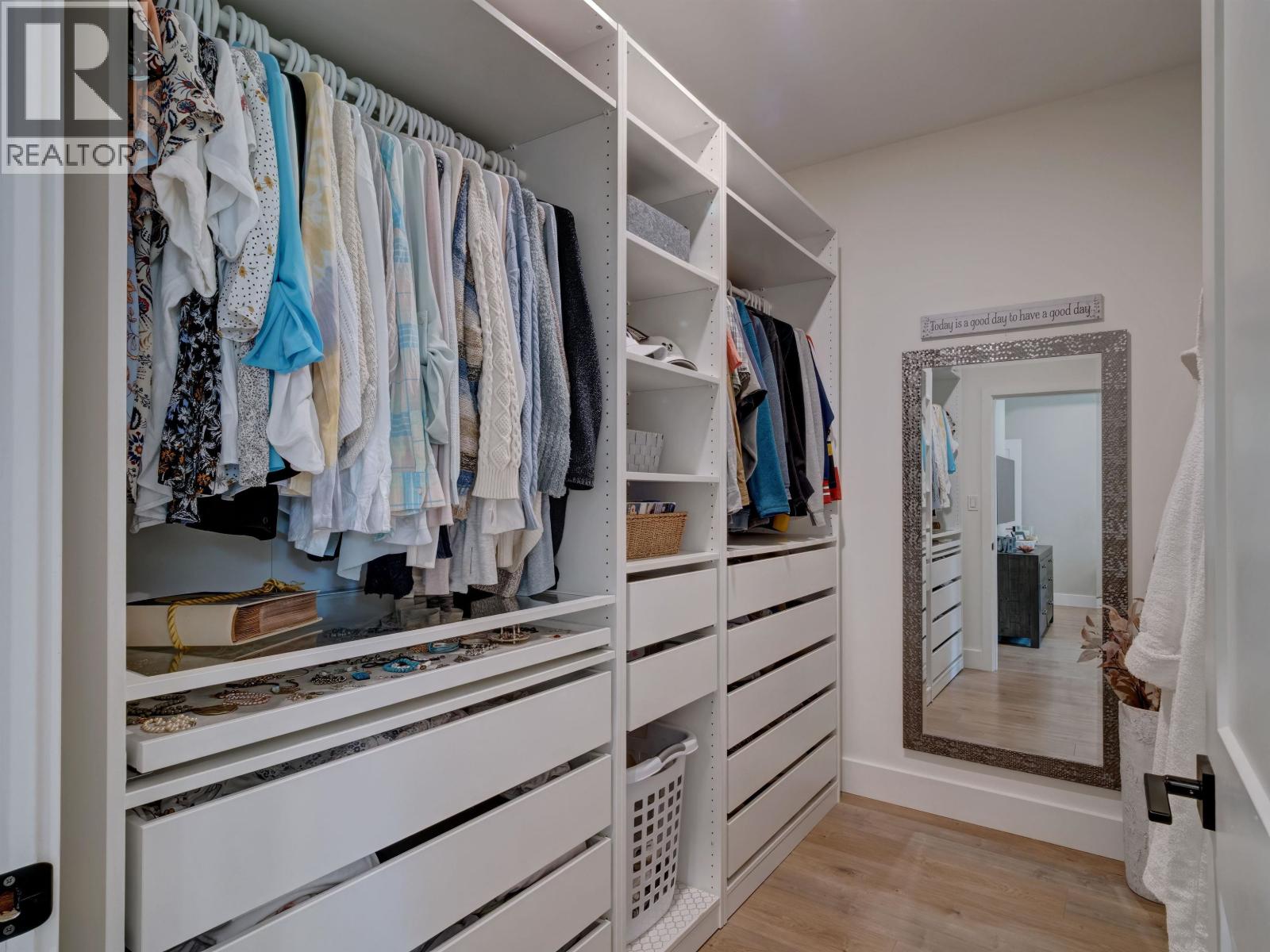 1414 SUNRISE PLACE, Gibsons