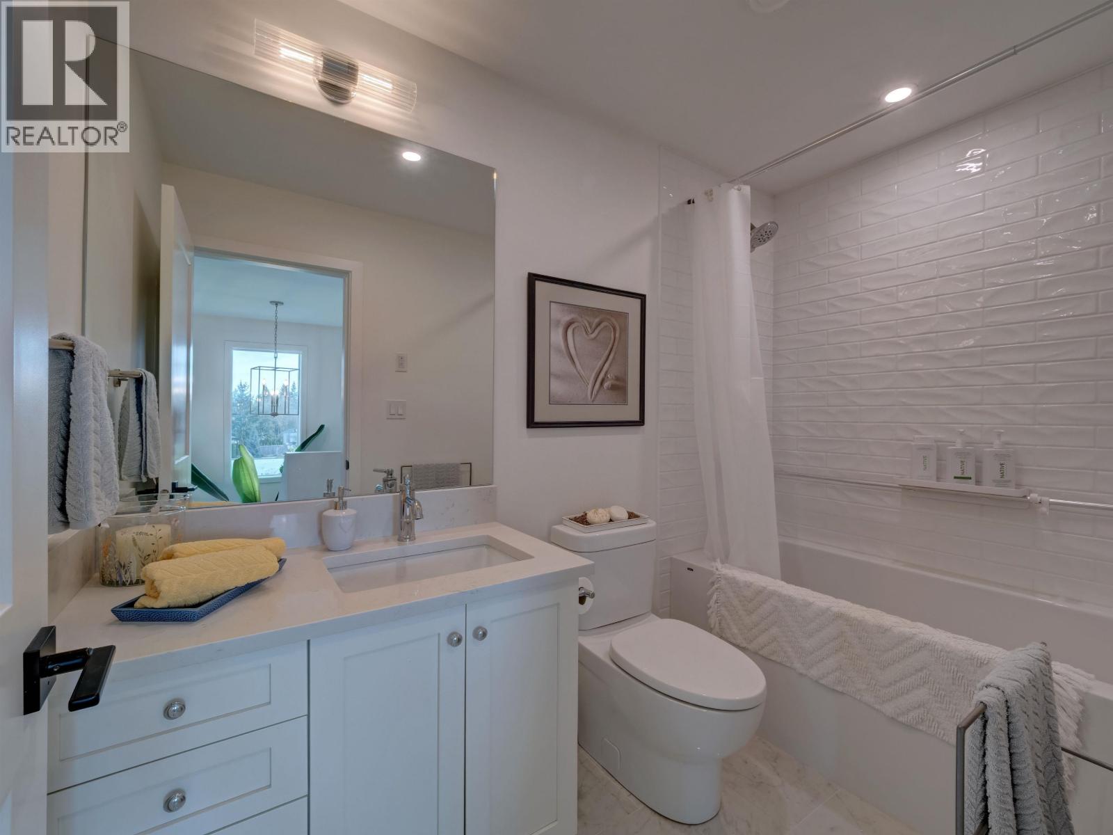 1414 SUNRISE PLACE, Gibsons