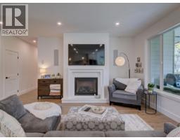 1414 Sunrise Place, Gibsons, BC V0N1V5 Photo 13