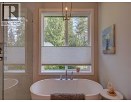 1414 Sunrise Place, Gibsons, BC V0N1V5 Photo 31