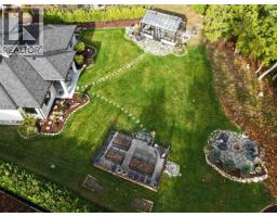 1414 Sunrise Place, Gibsons, BC V0N1V5 Photo 6