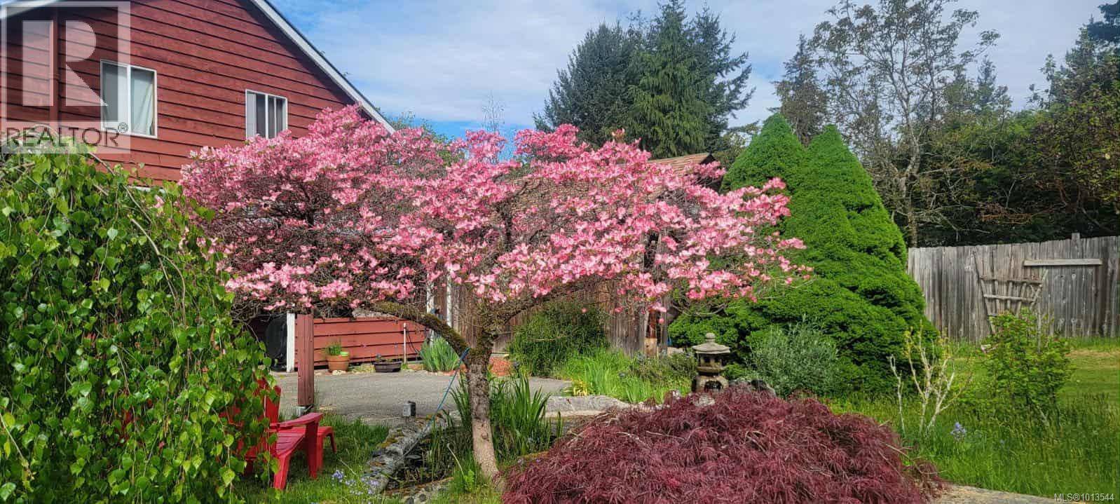 6883 Westcott Rd, Duncan