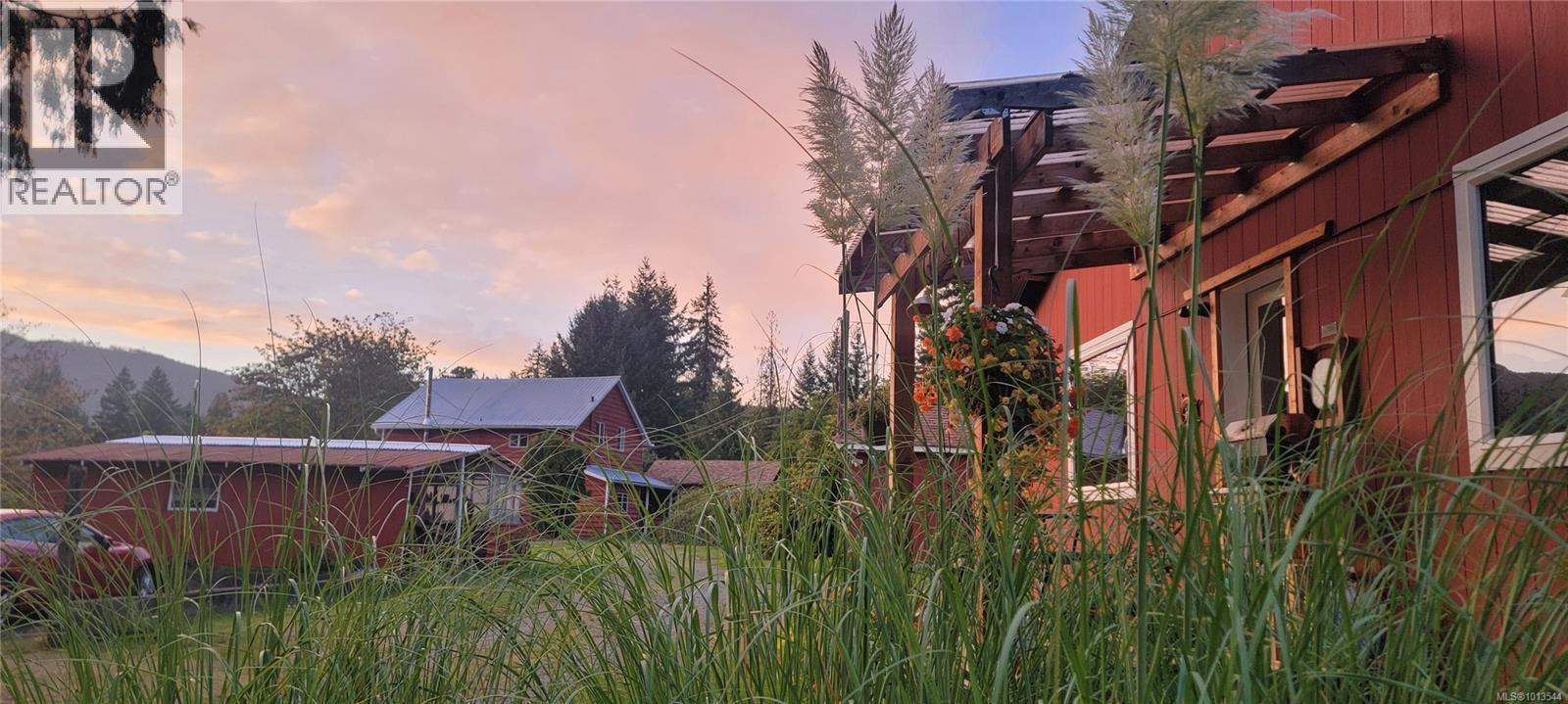 6883 Westcott Rd, Duncan