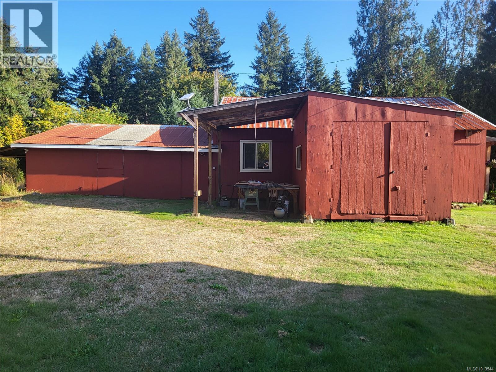 6883 Westcott Rd, Duncan