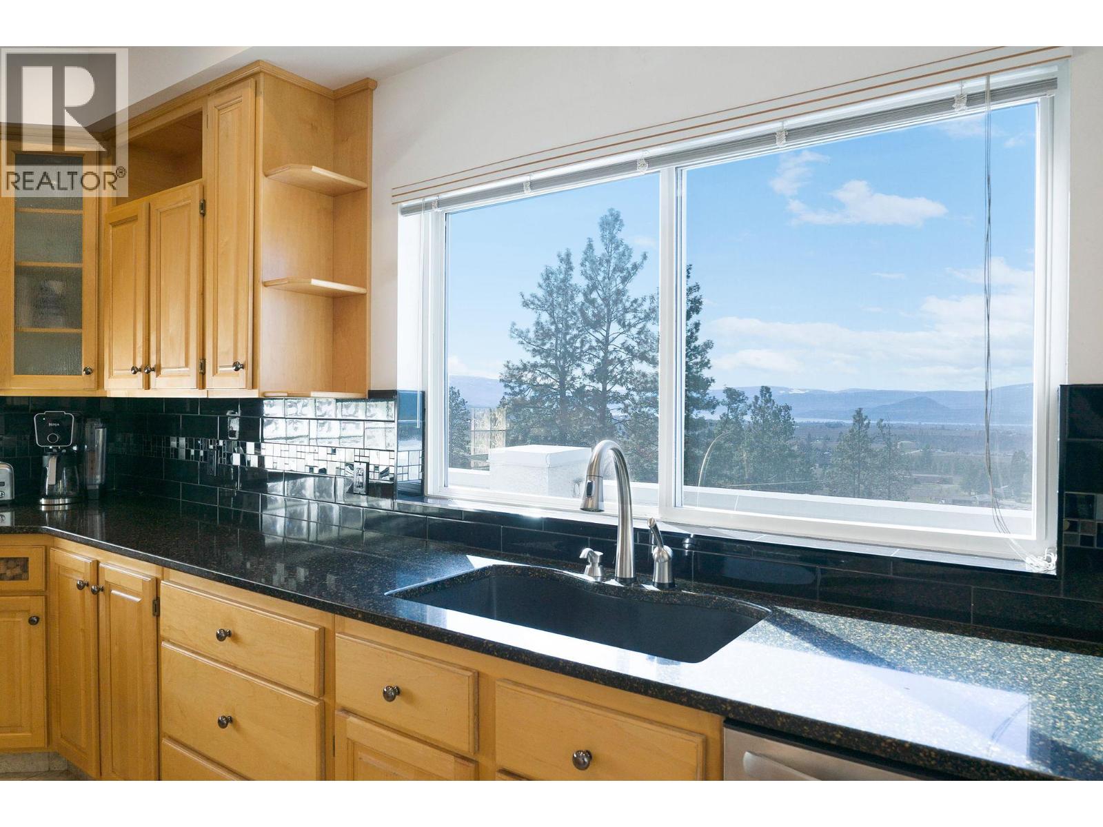  1022 James Hockey Place, Kelowna