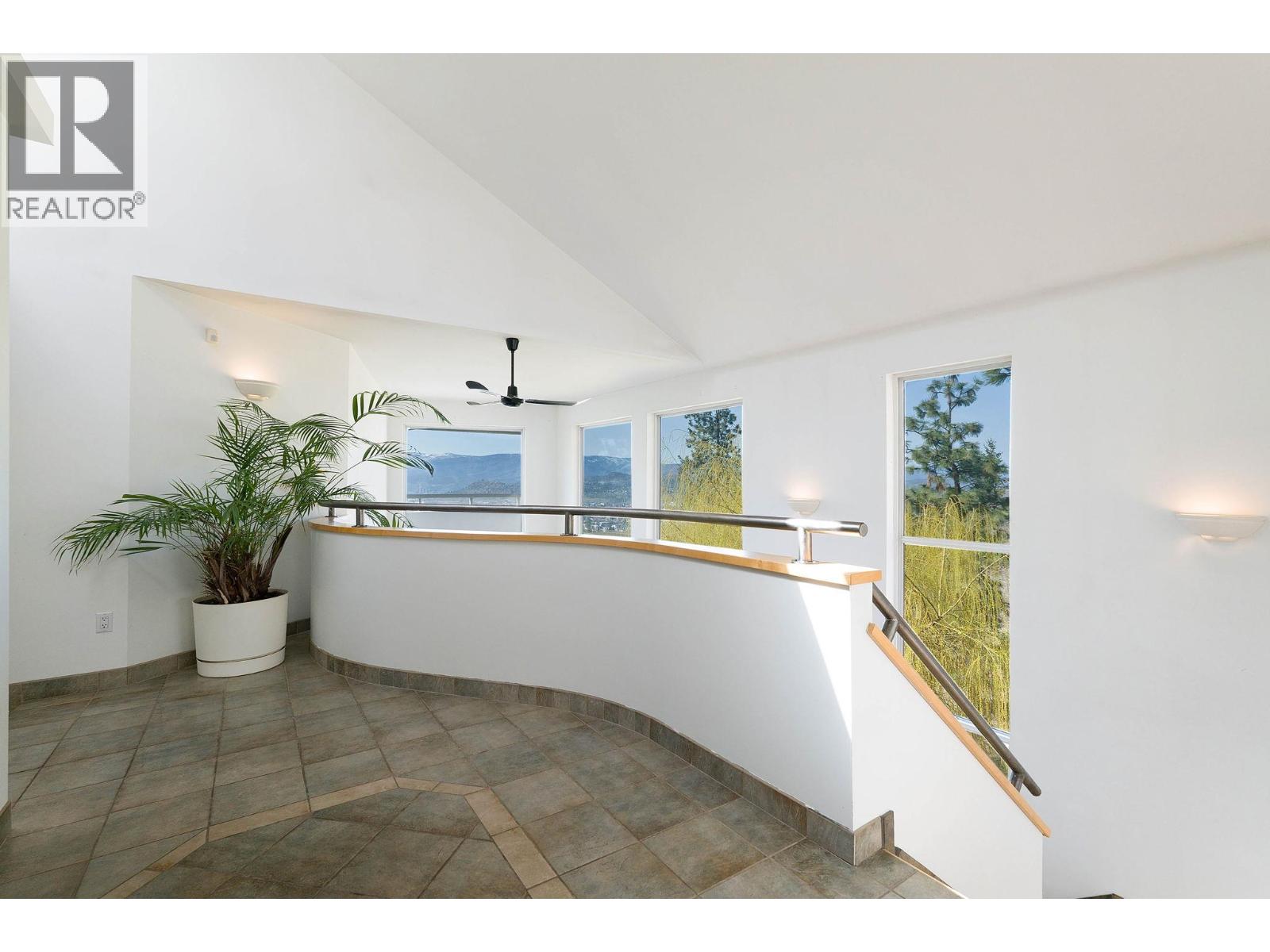  1022 James Hockey Place, Kelowna