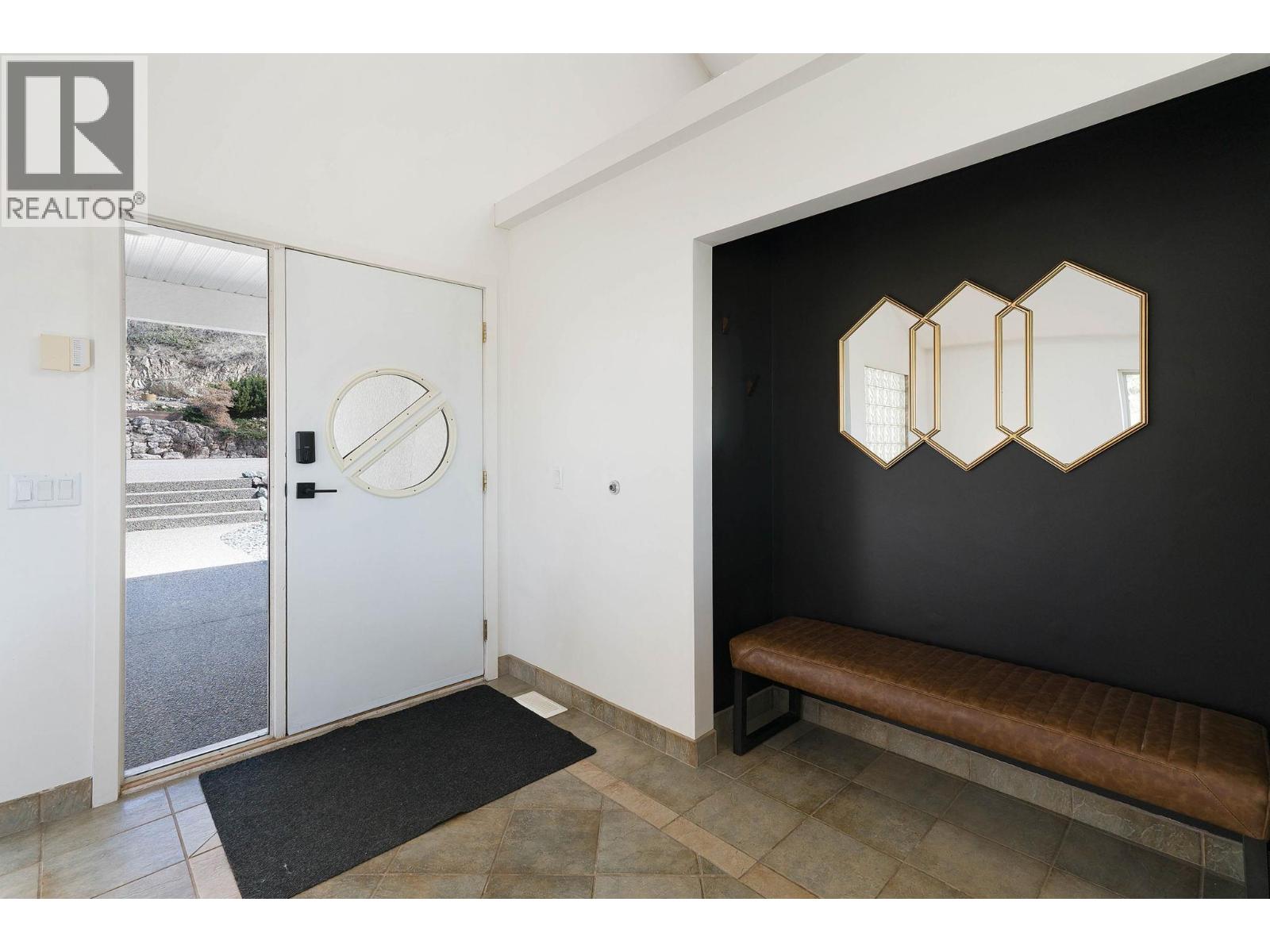  1022 James Hockey Place, Kelowna