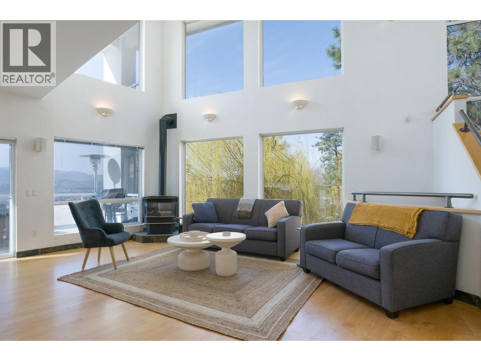  1022 James Hockey Place, Kelowna