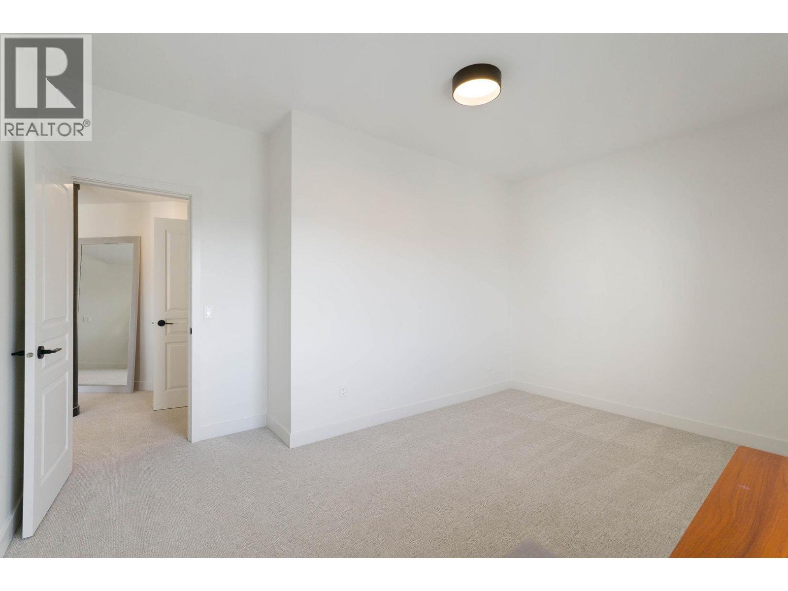  1022 James Hockey Place, Kelowna