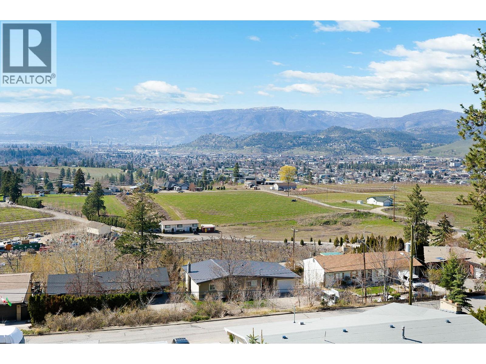  1022 James Hockey Place, Kelowna