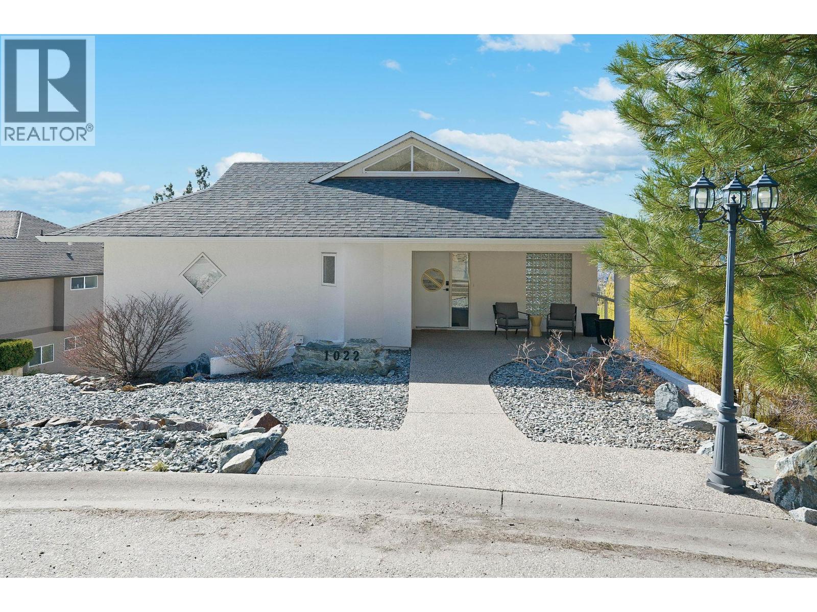  1022 James Hockey Place, Kelowna