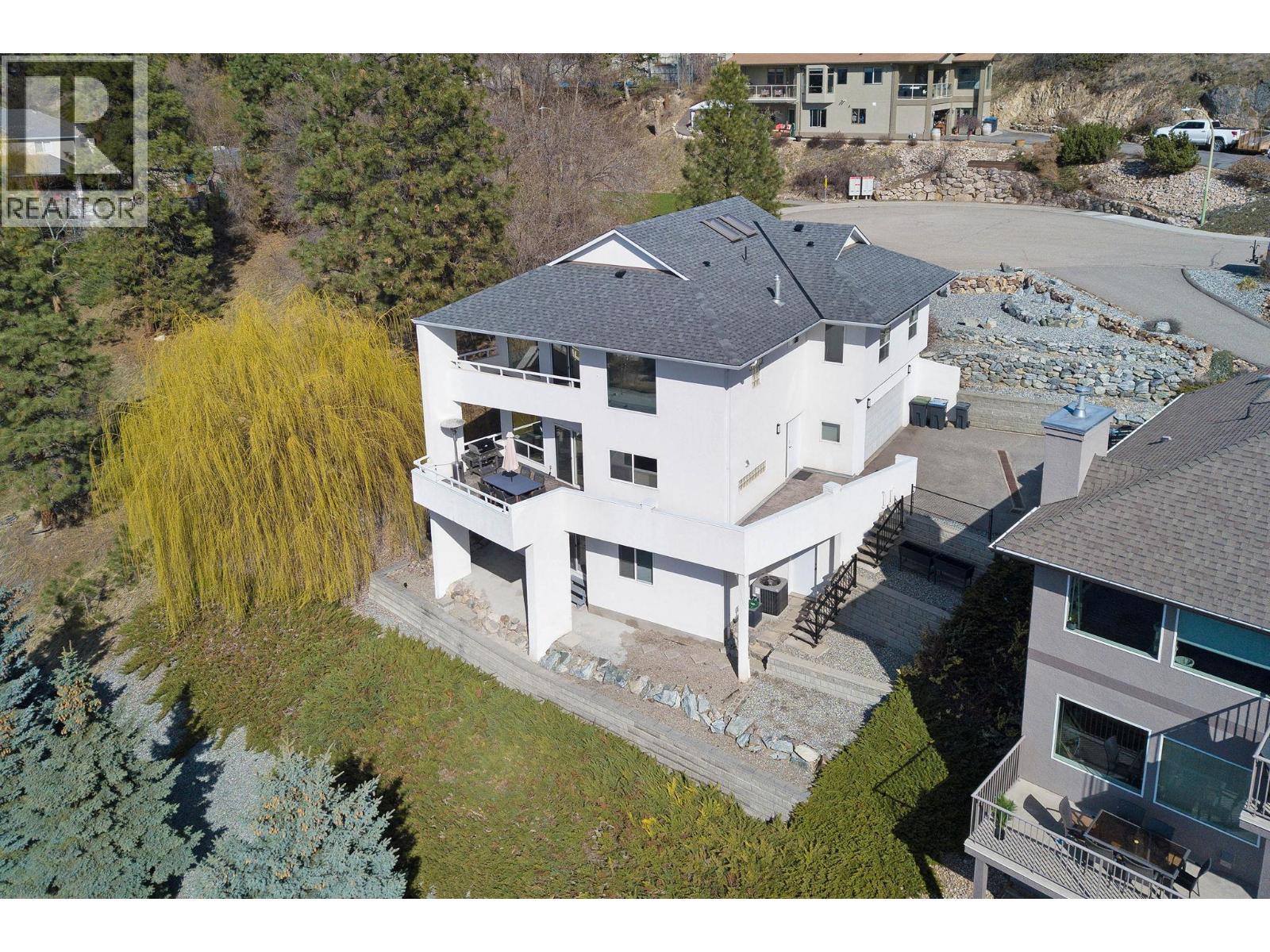  1022 James Hockey Place, Kelowna