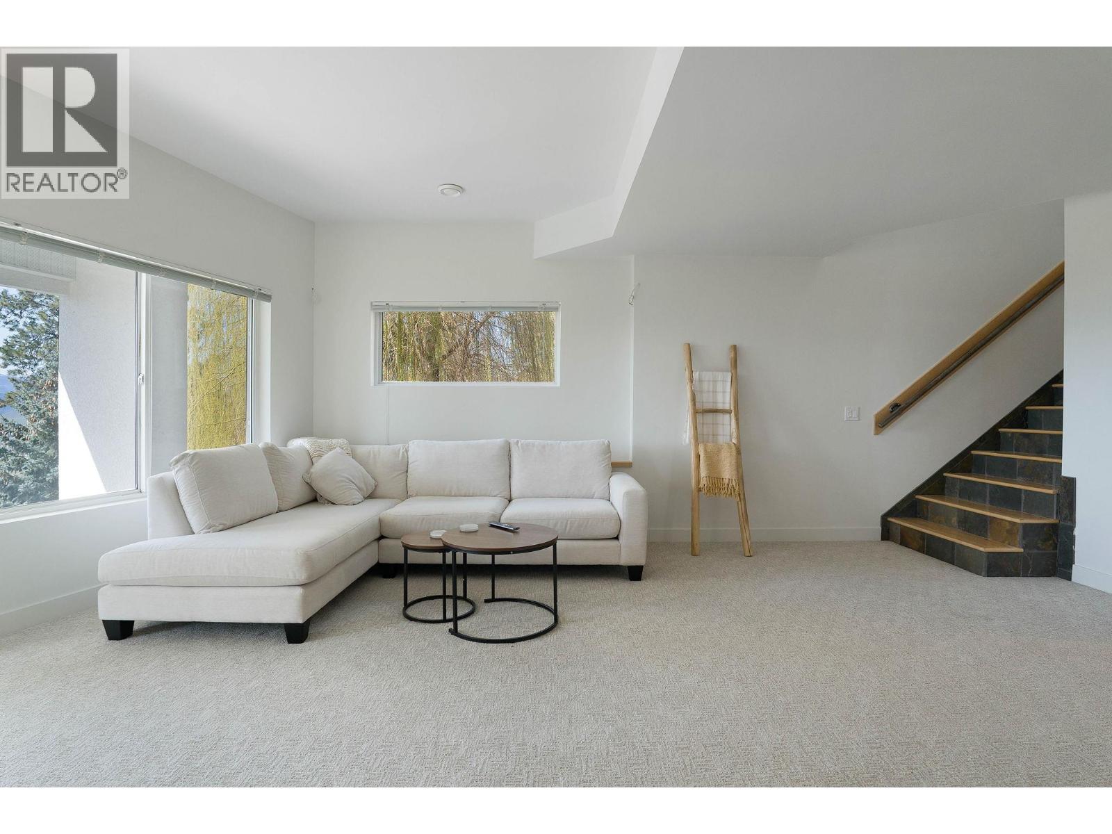  1022 James Hockey Place, Kelowna