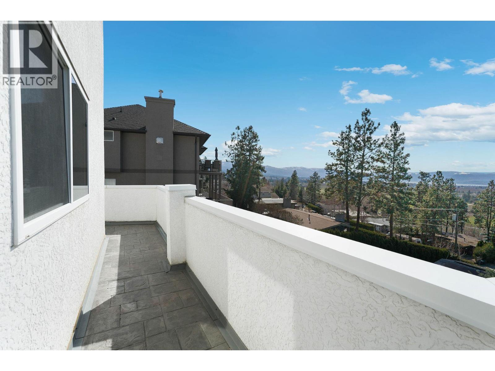  1022 James Hockey Place, Kelowna