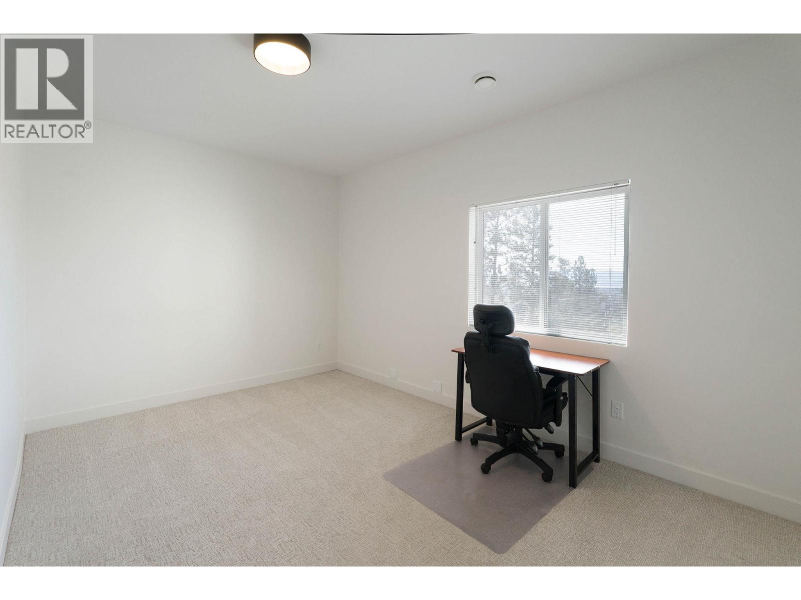  1022 James Hockey Place, Kelowna