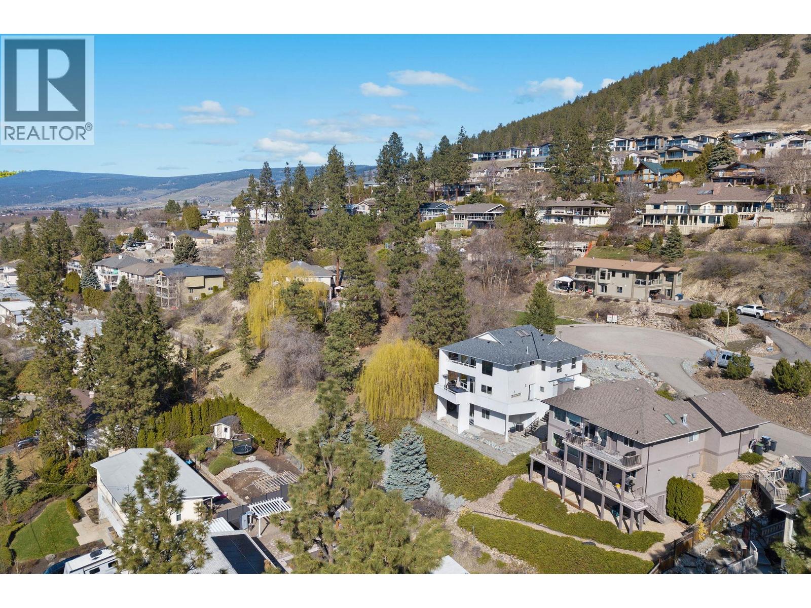  1022 James Hockey Place, Kelowna