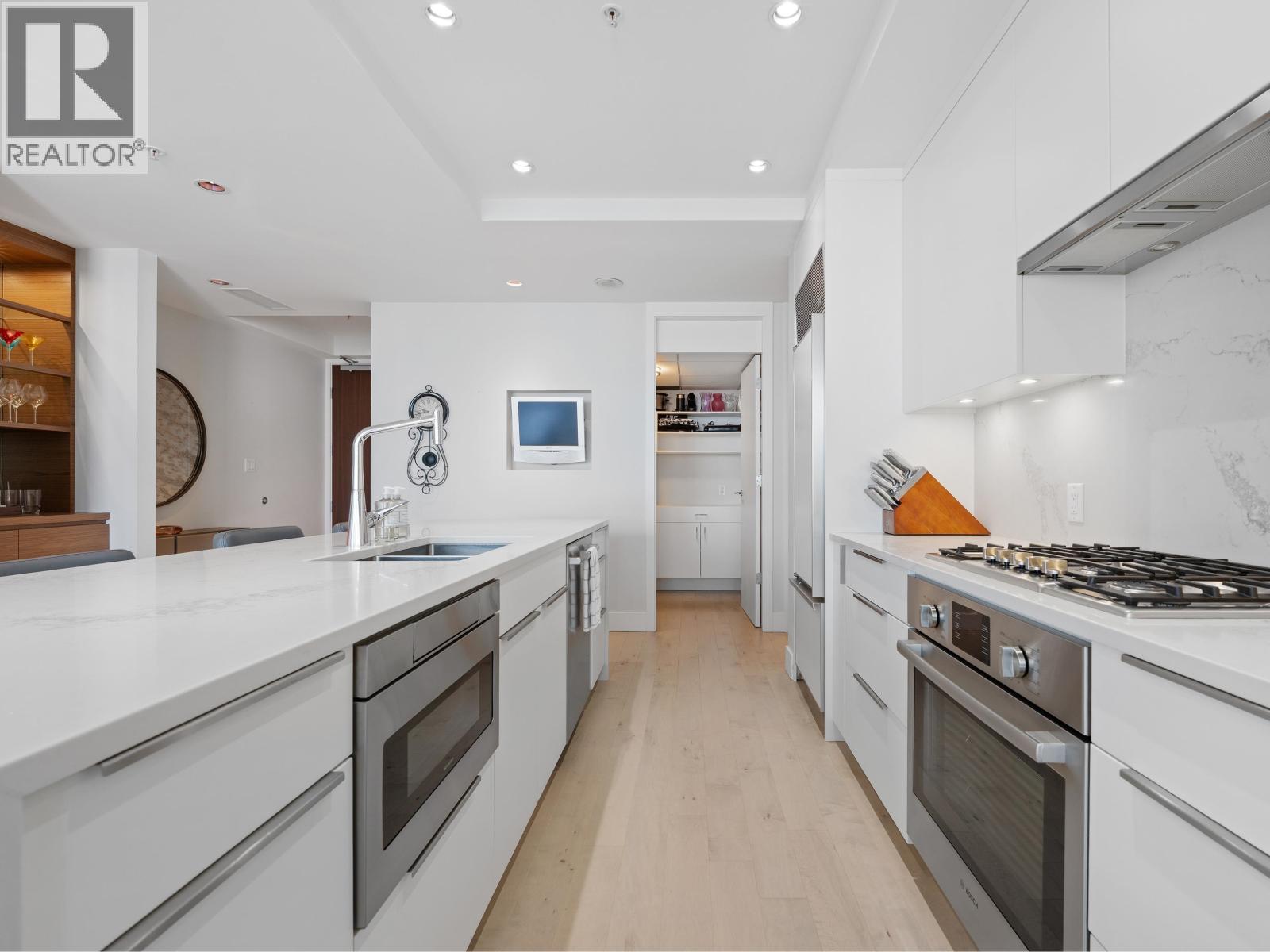 2304 1077 W CORDOVA STREET, Vancouver