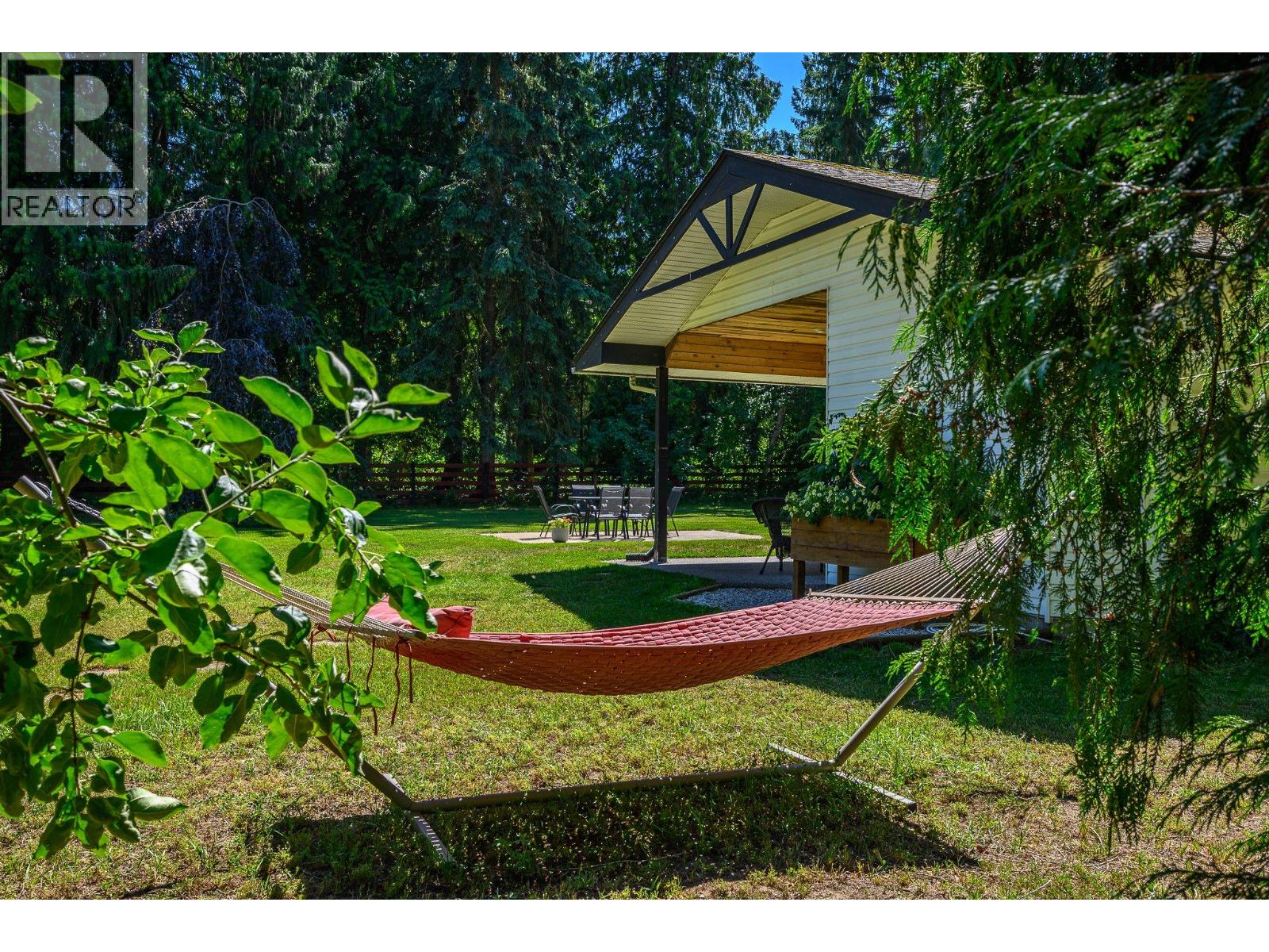 855 Salmon River Road, Salmon Arm