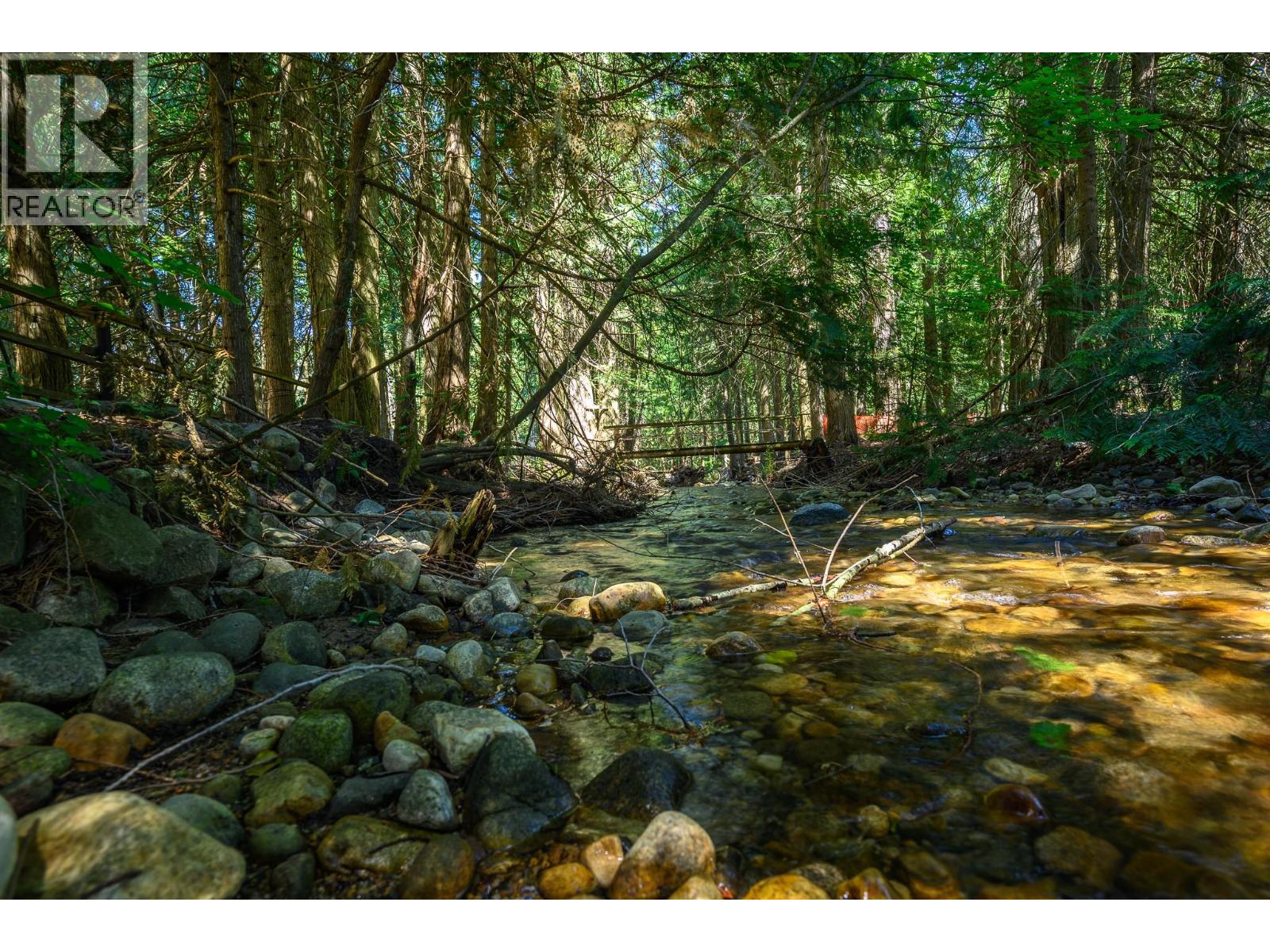 855 Salmon River Road, Salmon Arm