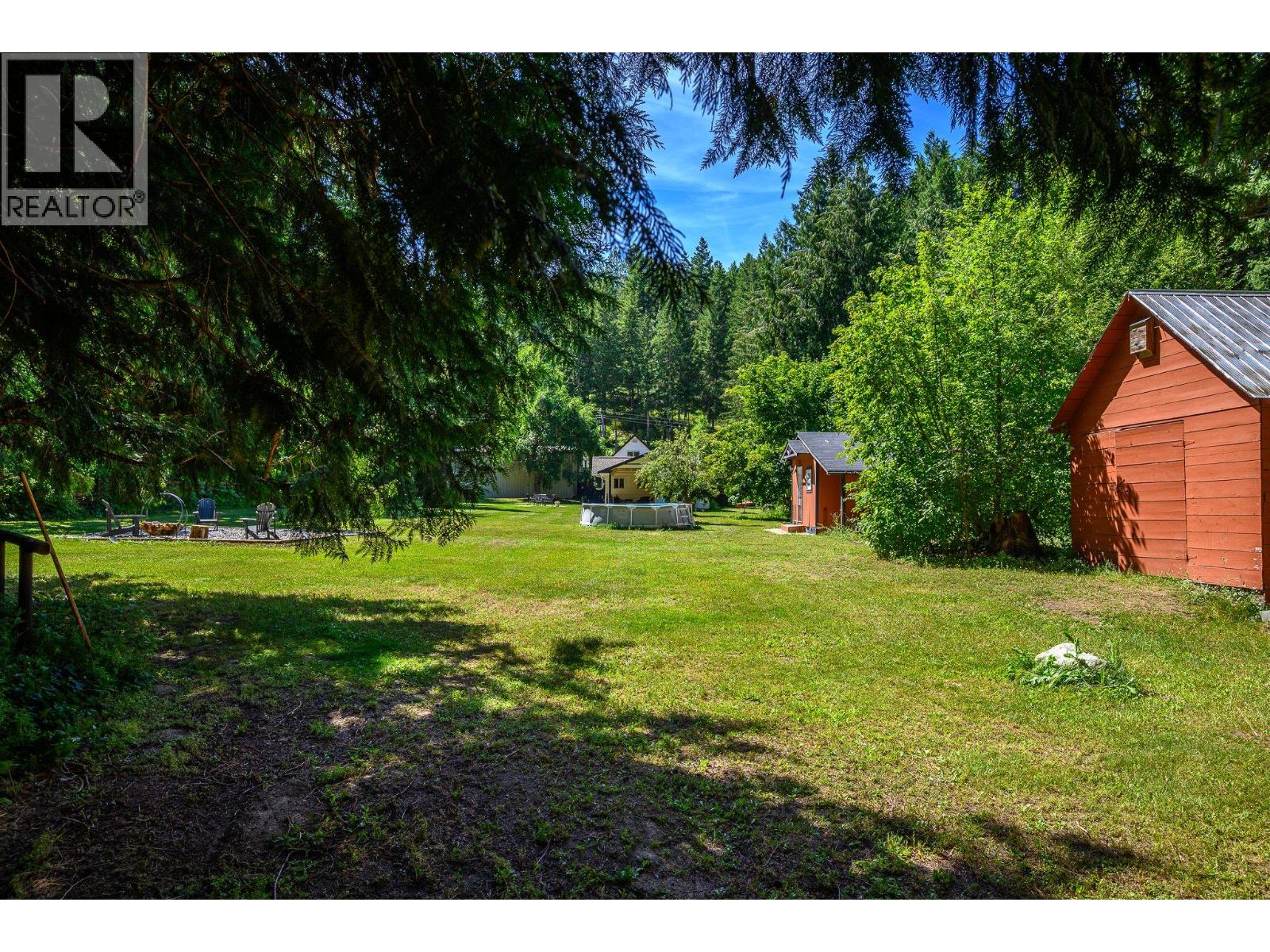 855 Salmon River Road, Salmon Arm