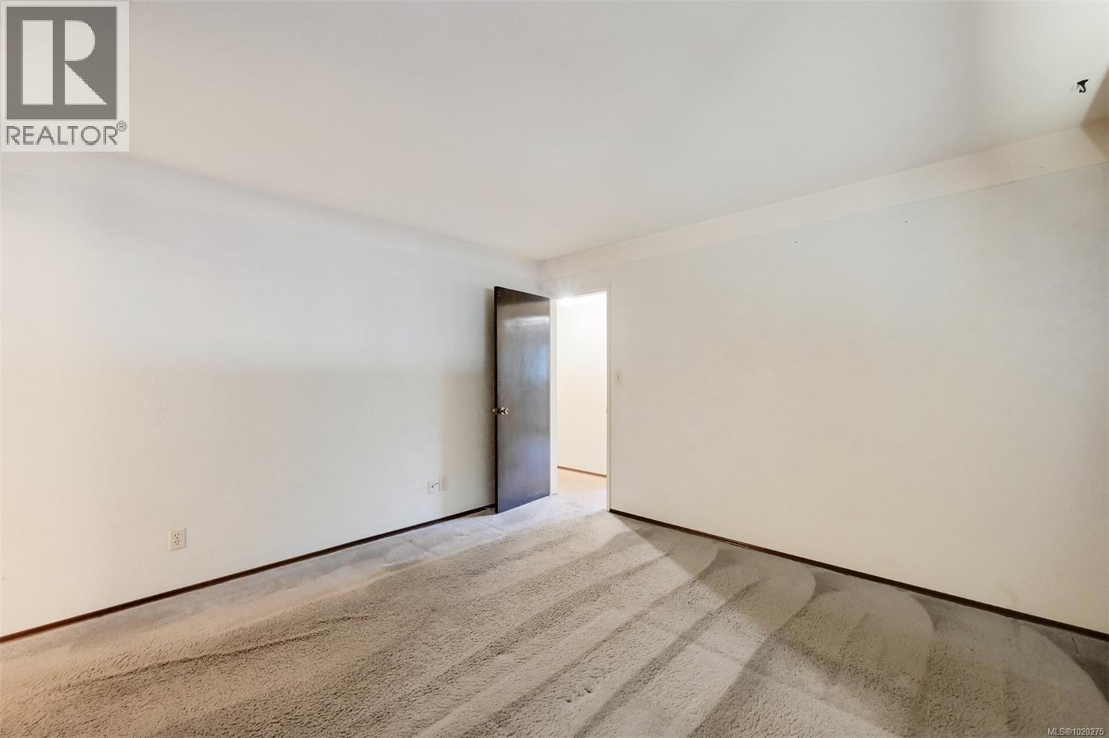 4203 Leeron Pl, Metchosin