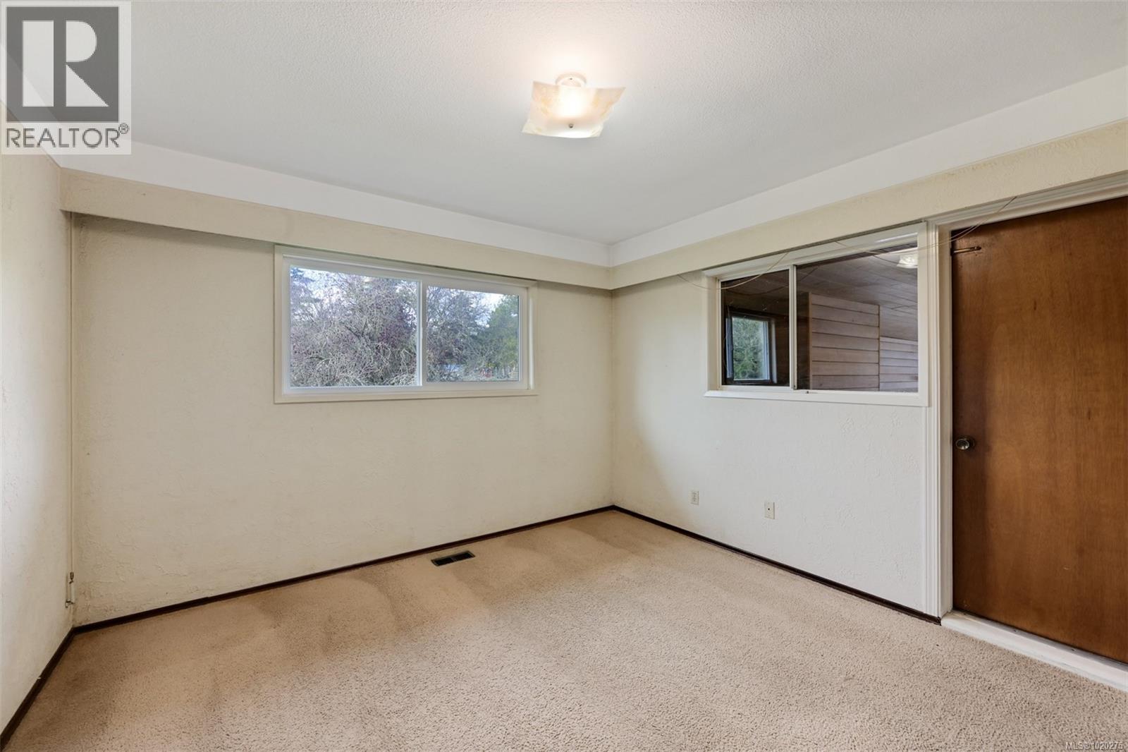 4203 Leeron Pl, Metchosin