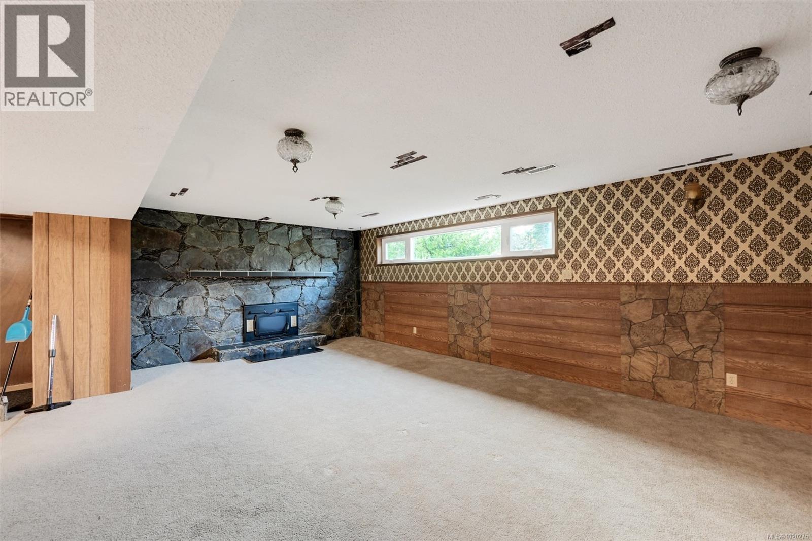 4203 Leeron Pl, Metchosin