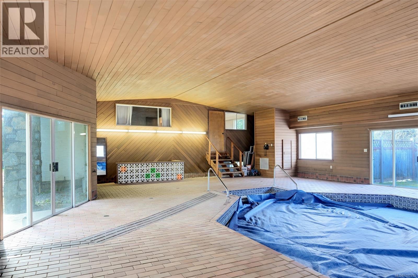 4203 Leeron Pl, Metchosin